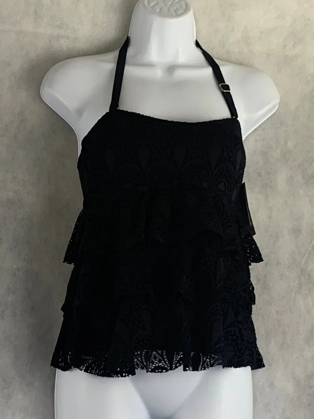Island Escape Women's Tiered Crochet Bandeau Tankini Swim Top, Black, Size 6